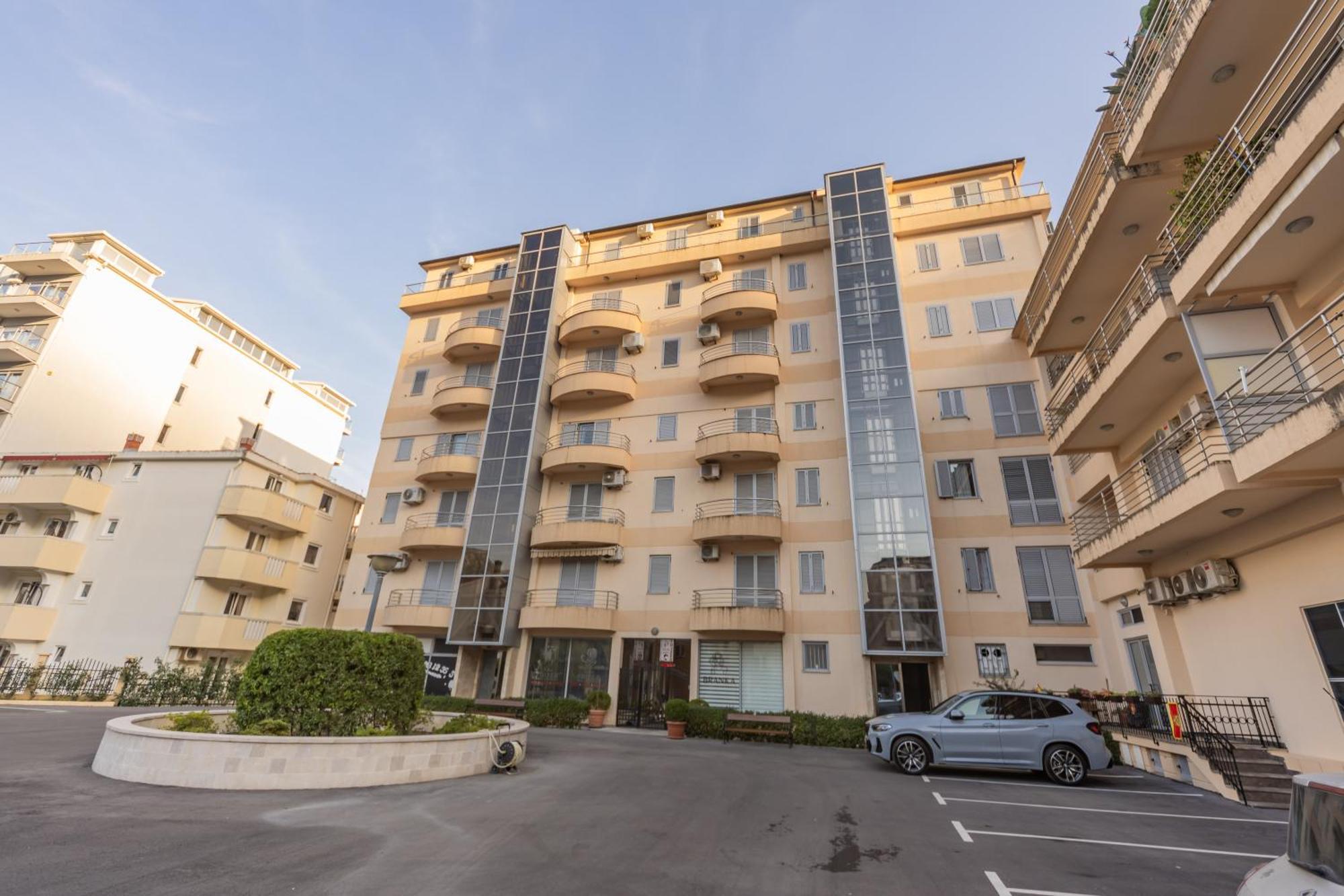 City Apartments Budva Luaran gambar